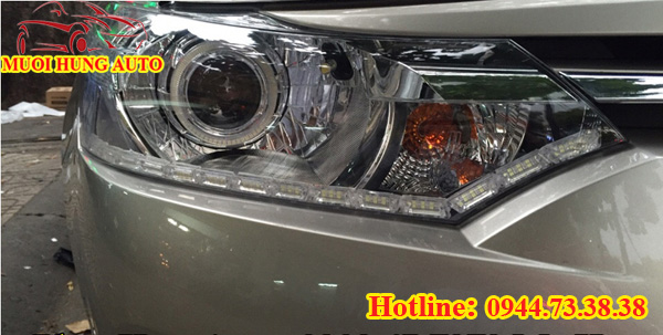  dịch vụ độ đèn Led Bi xenon  pha xe Toyota Vios