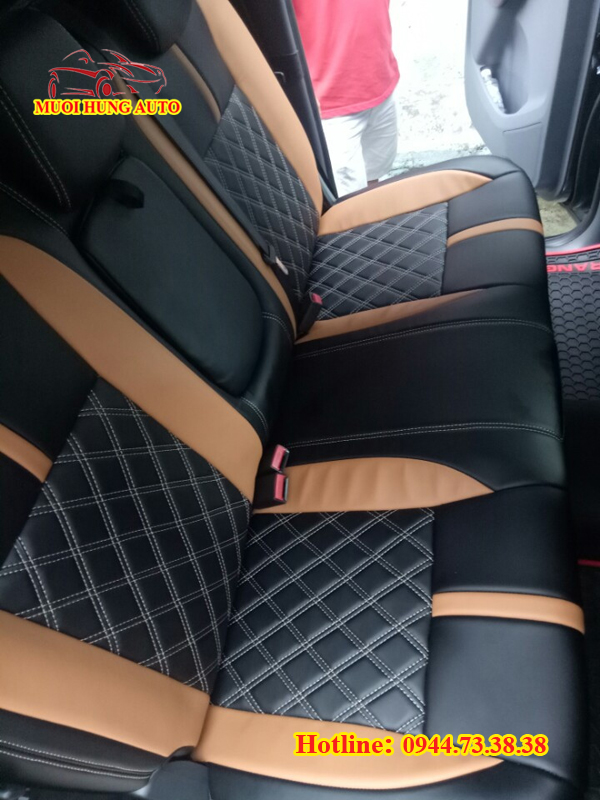 may áo ghế da xe bán tải Ford Ranger 2018