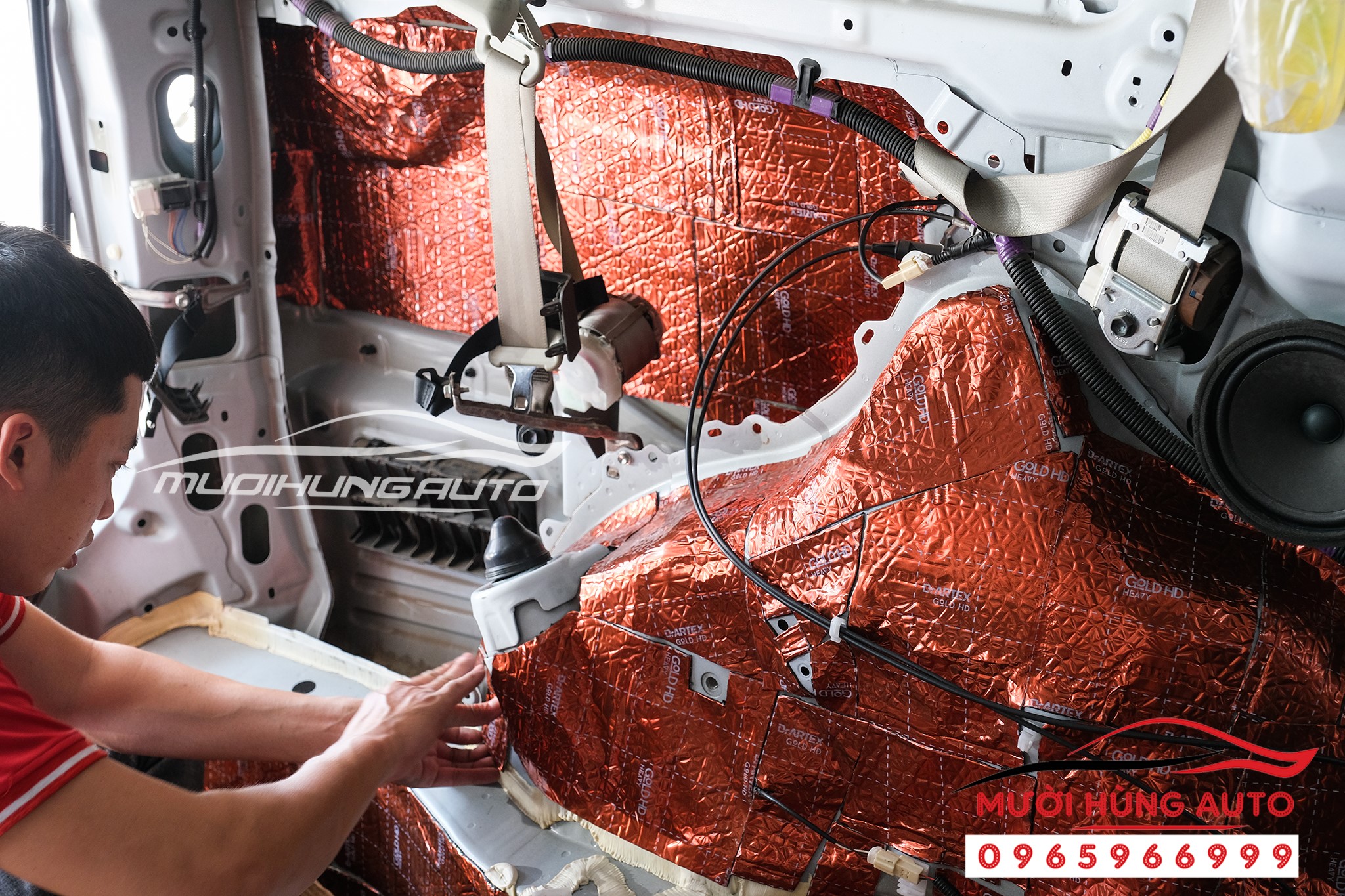 Vật liệu cách âm chống ồn xe Toyota Sienna giá rẻ